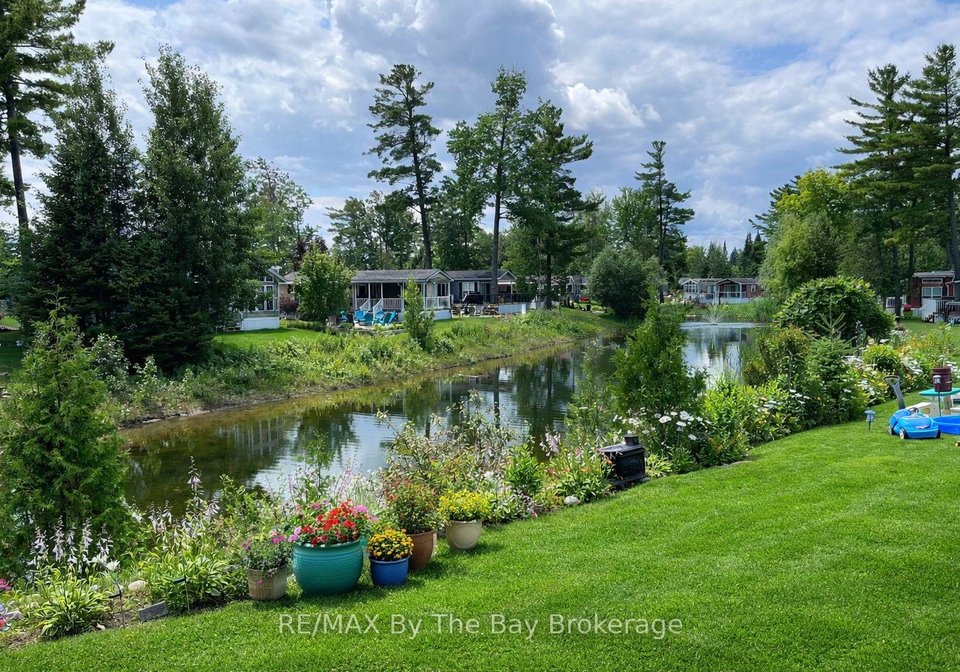 15-kenora-trail-wasaga-beach-ontario-s12702762