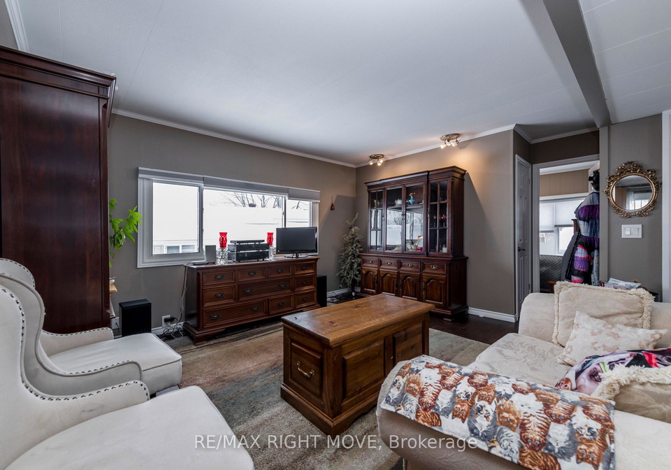 32-cameron-drive-oro-medonte-ontario-s12703380