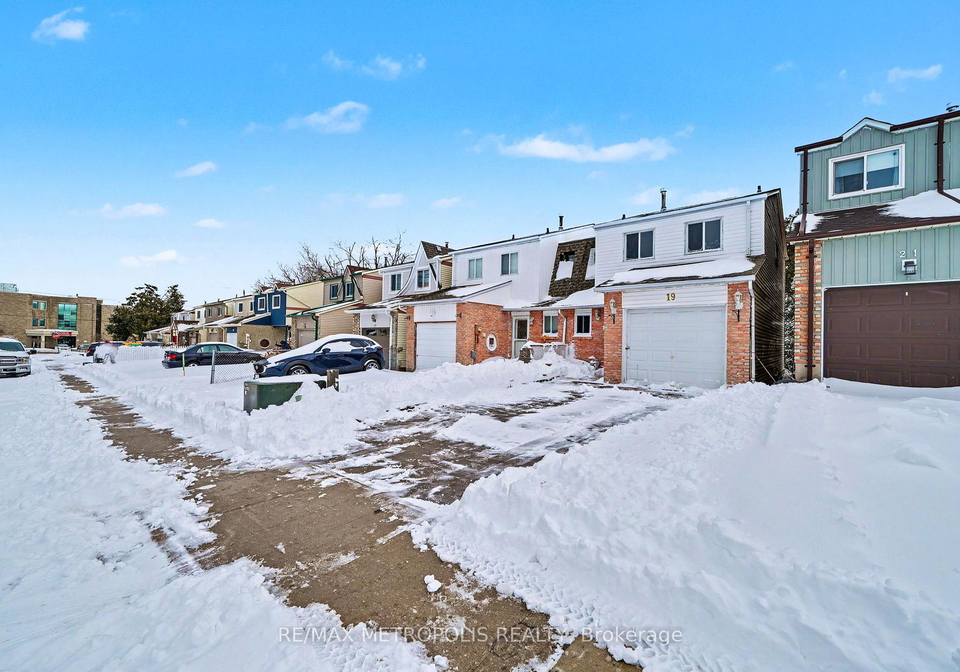 19-robin-court-barrie-ontario-s12704034