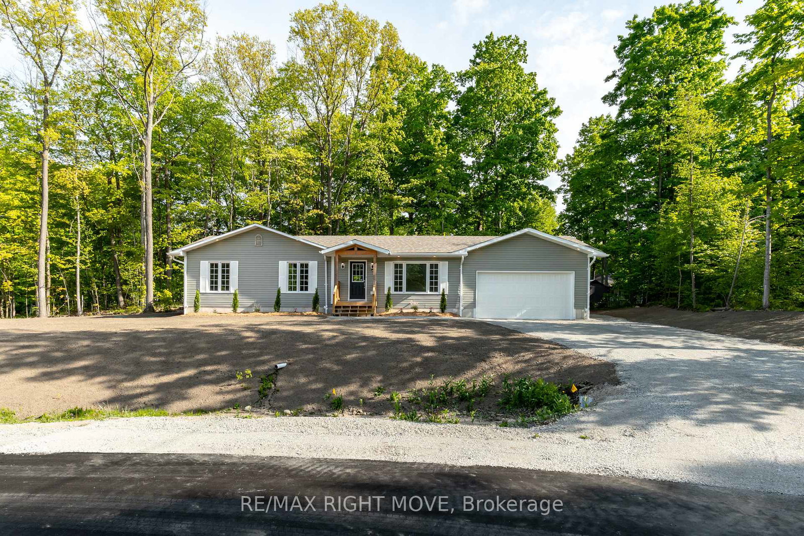 1-ojibway-court-tiny-ontario-s12704360