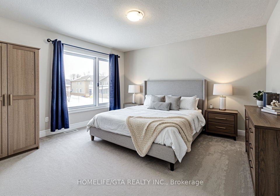 26-autumn-drive-wasaga-beach-ontario-s12708374
