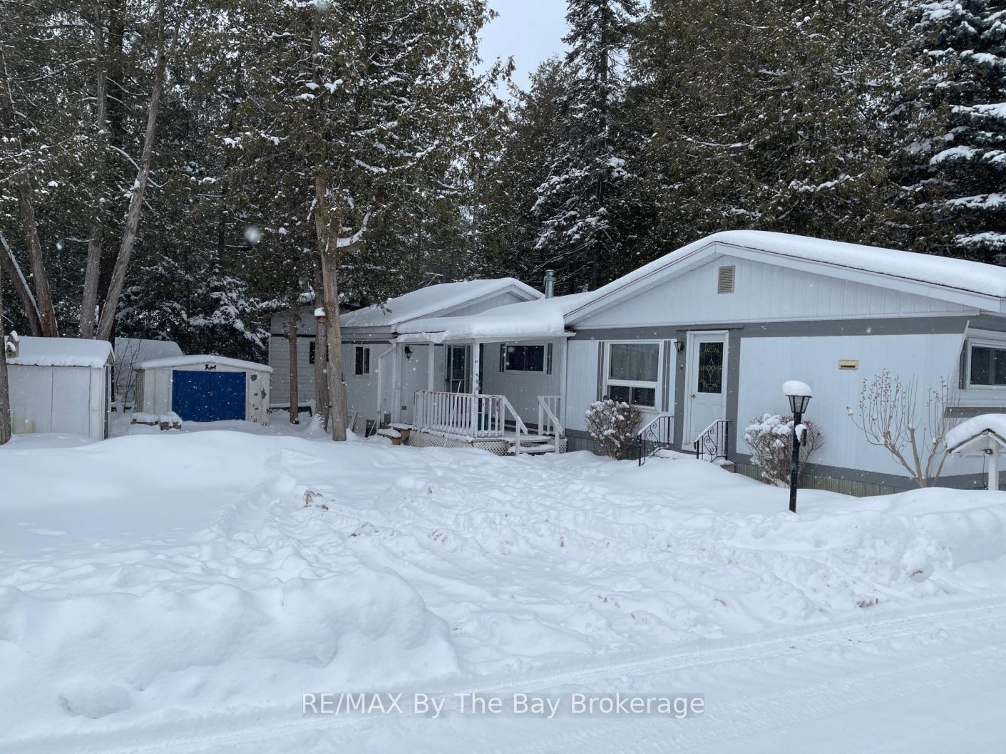 17-cedar-grove-parkway-wasaga-beach-ontario-s12710714