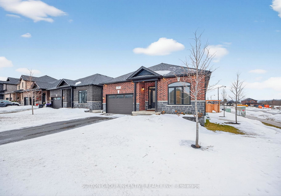 123-ritchie-crescent-springwater-ontario-s12711776