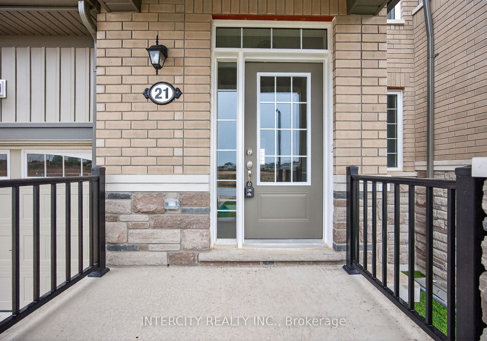 21-avalon-drive-wasaga-beach-ontario-s12712420