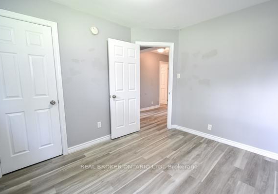 65-ottaway-avenue-barrie-ontario-s12716400