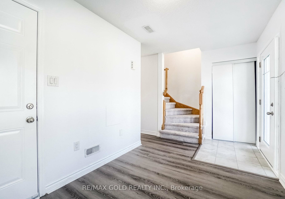 152-village-gate-drive-wasaga-beach-ontario-s12718150