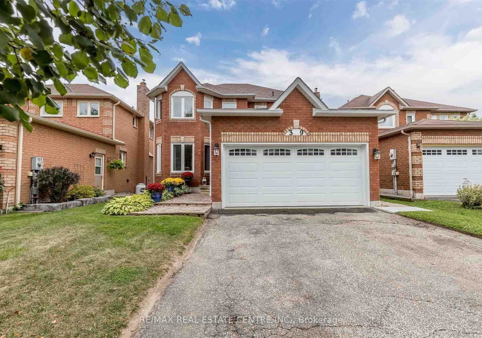 39-mcmillan-crescent-barrie-ontario-s12718970