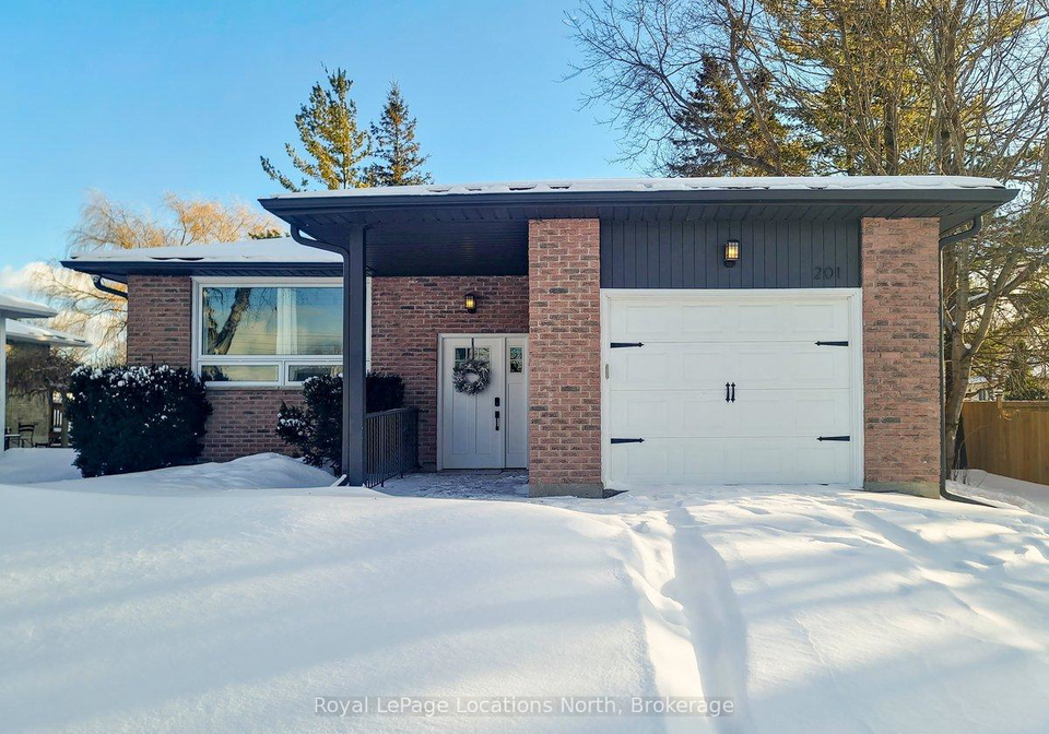 201-beech-street-clearview-ontario-s12722486