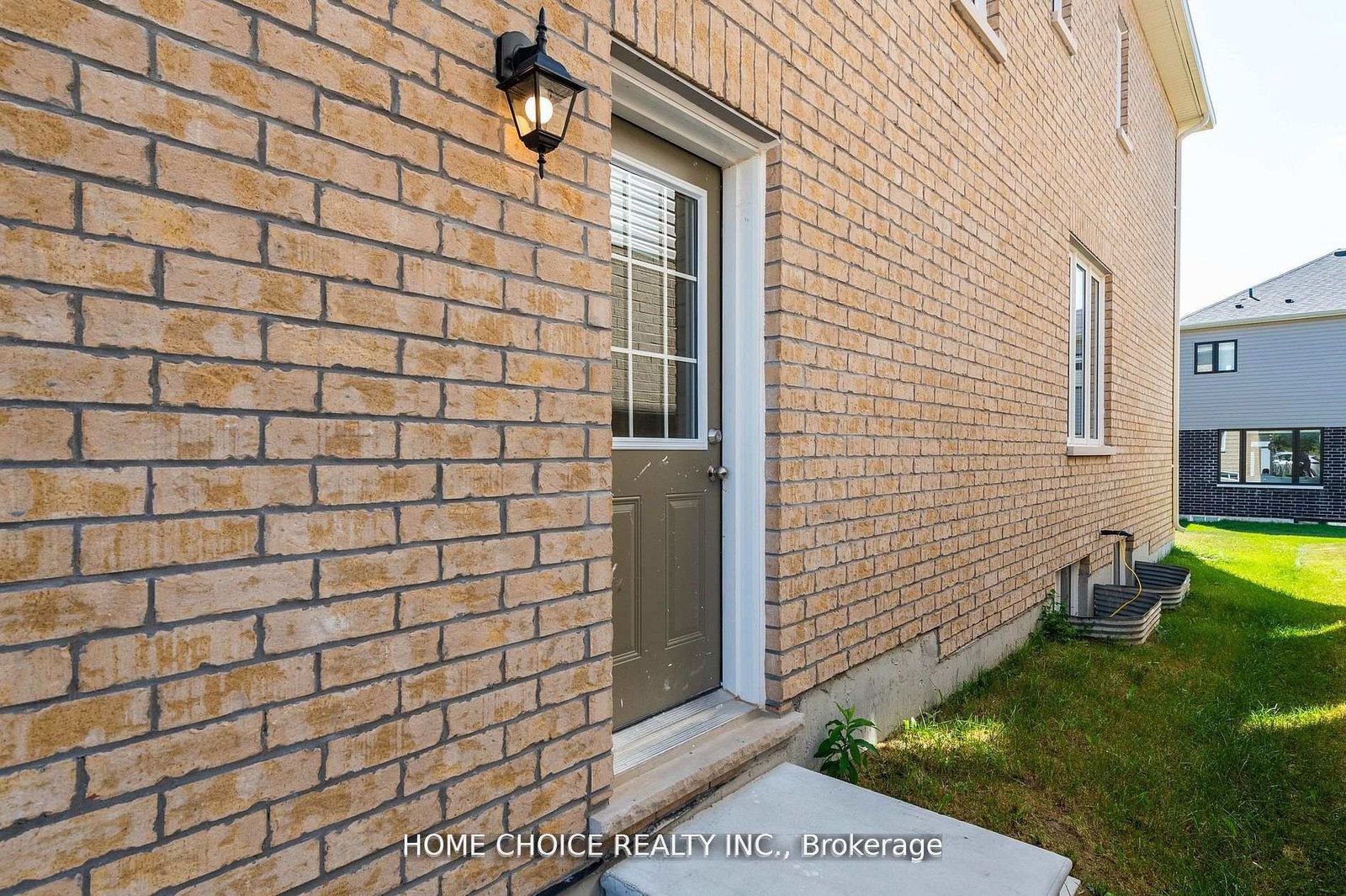 143-terry-fox-drive-barrie-ontario-s12722488
