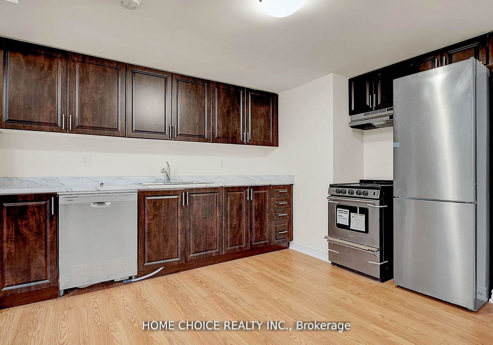 143-terry-fox-drive-barrie-ontario-s12722488