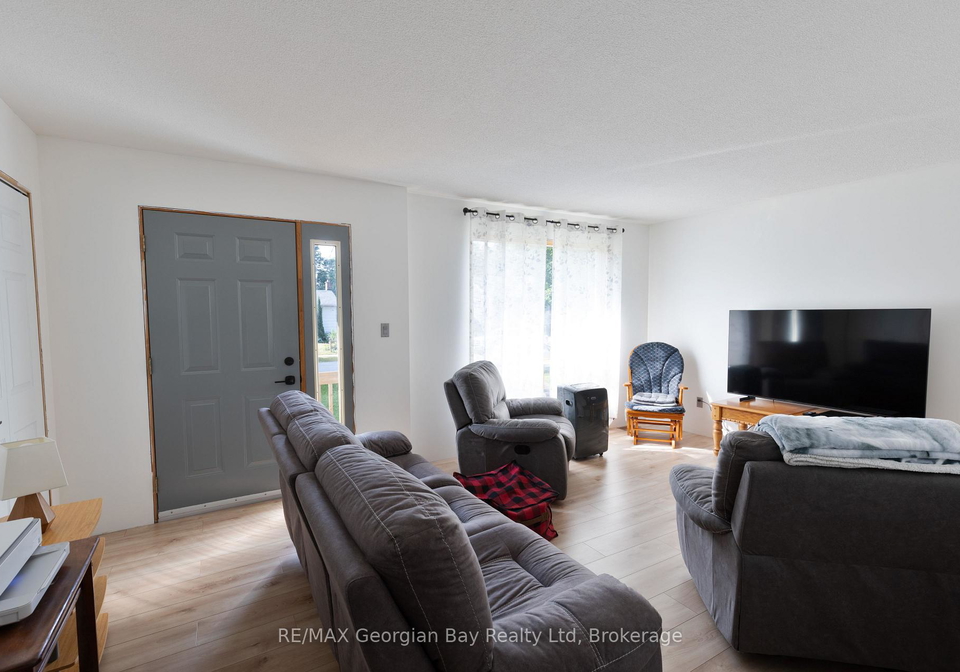 144-george-street-tay-ontario-s12723630