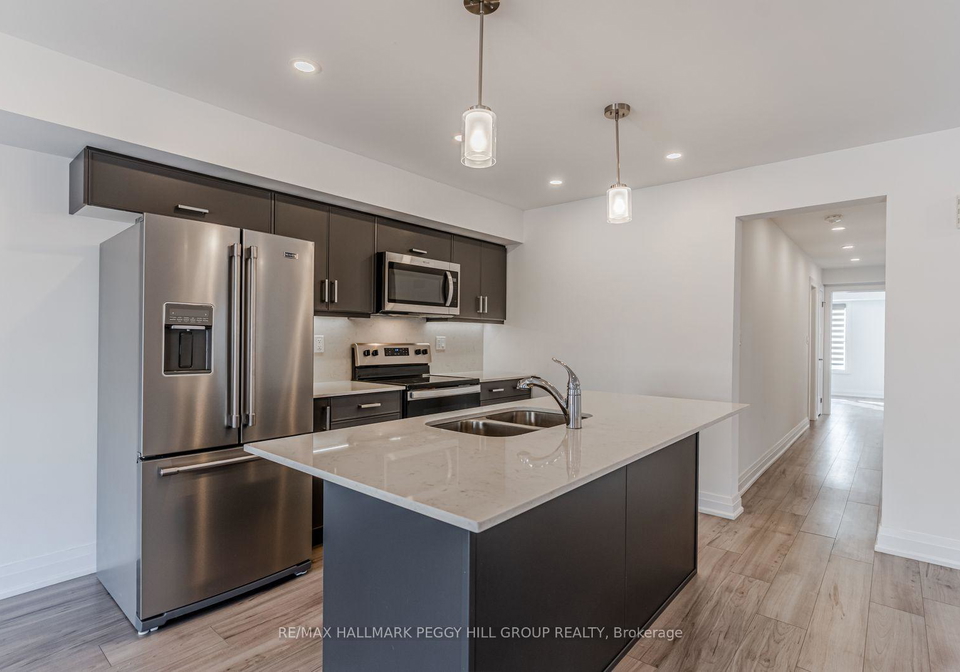 23-hay-lane-barrie-ontario-s12724302