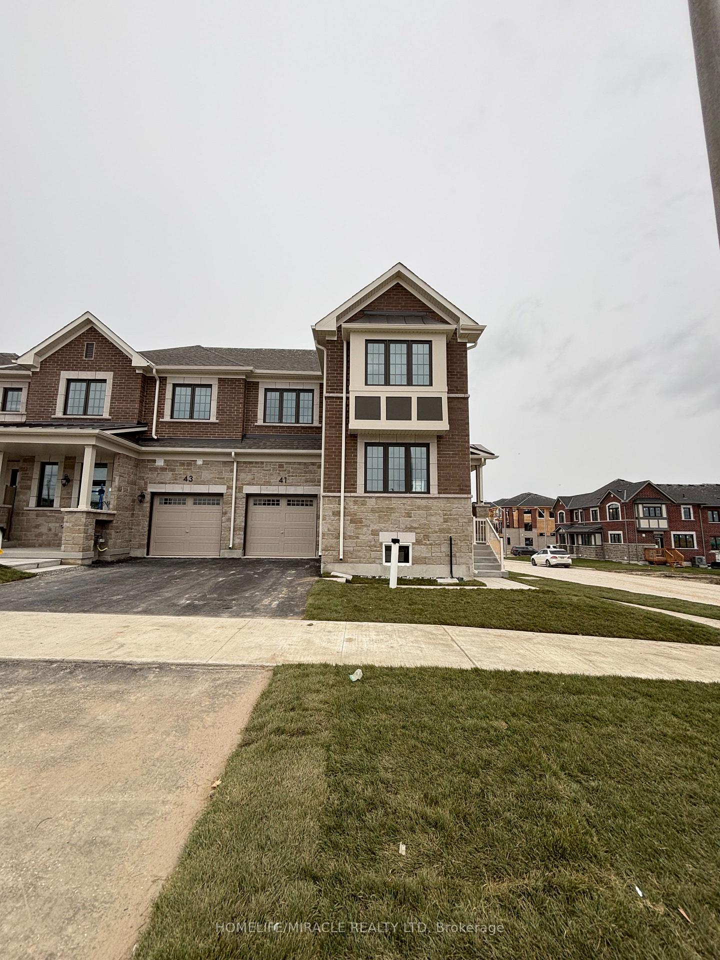 41-lower-street-barrie-ontario-s12726908