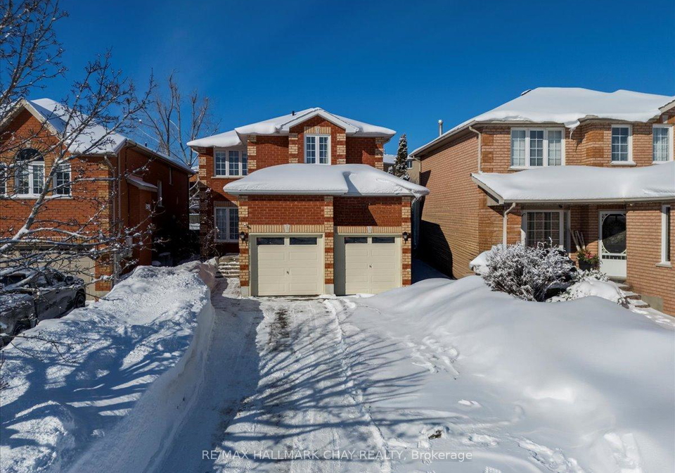 13-teal-place-barrie-ontario-s12730894