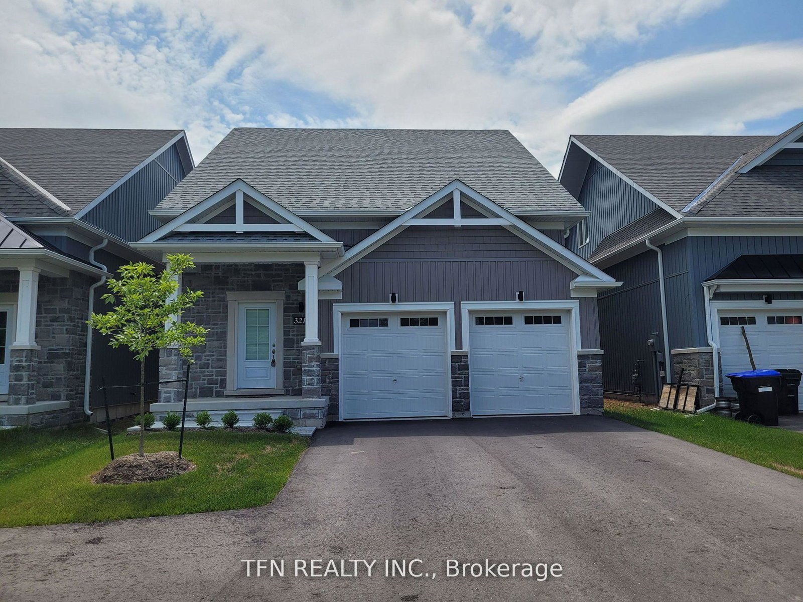 3213-mosley-street-wasaga-beach-ontario-s12731342