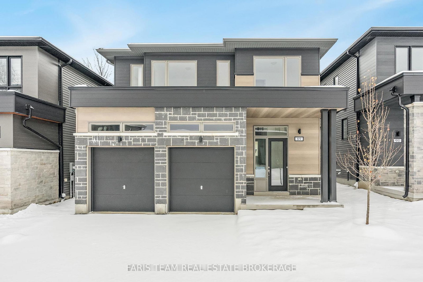 89-berkely-street-wasaga-beach-ontario-s12732348
