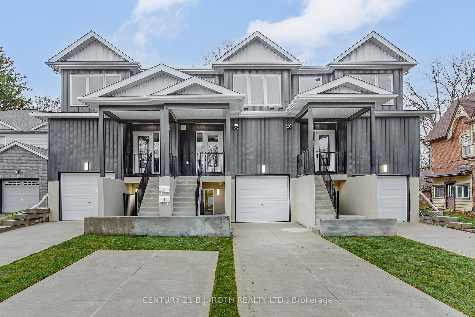 98-peel-street-barrie-ontario-s12732986
