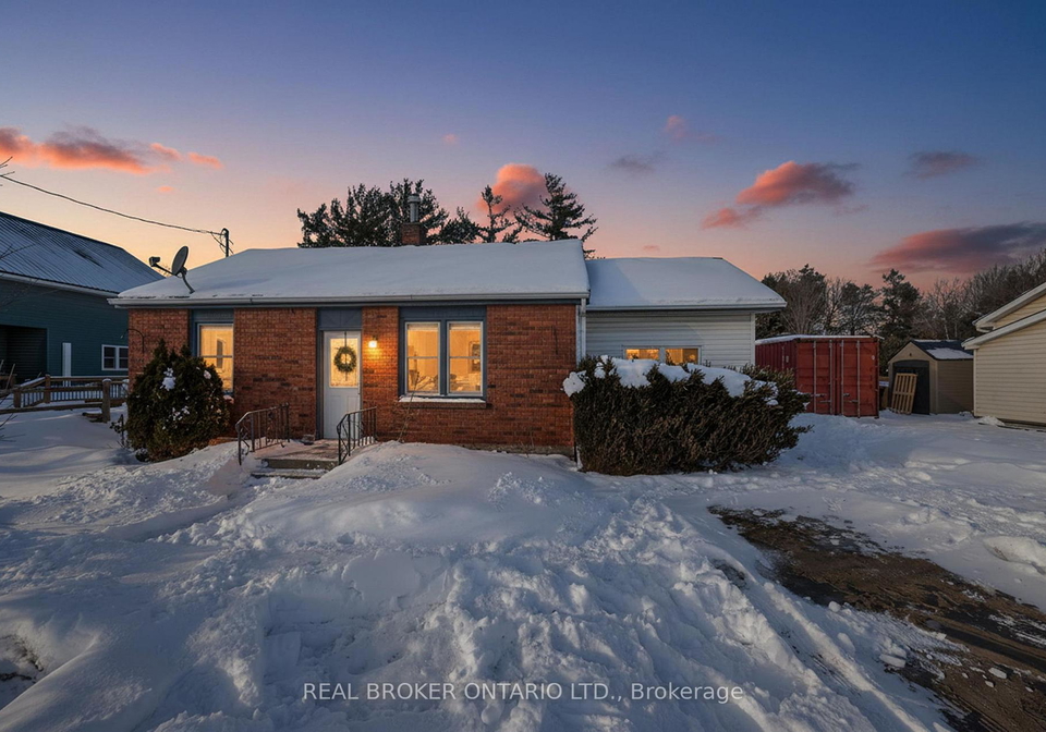 5520-county-road-90-springwater-ontario-s12733044