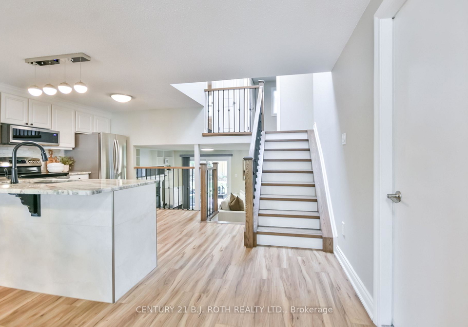 49-ridgeway-avenue-barrie-ontario-s12735096