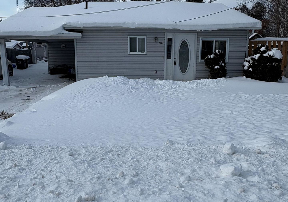 232-jane-street-clearview-ontario-s12735116