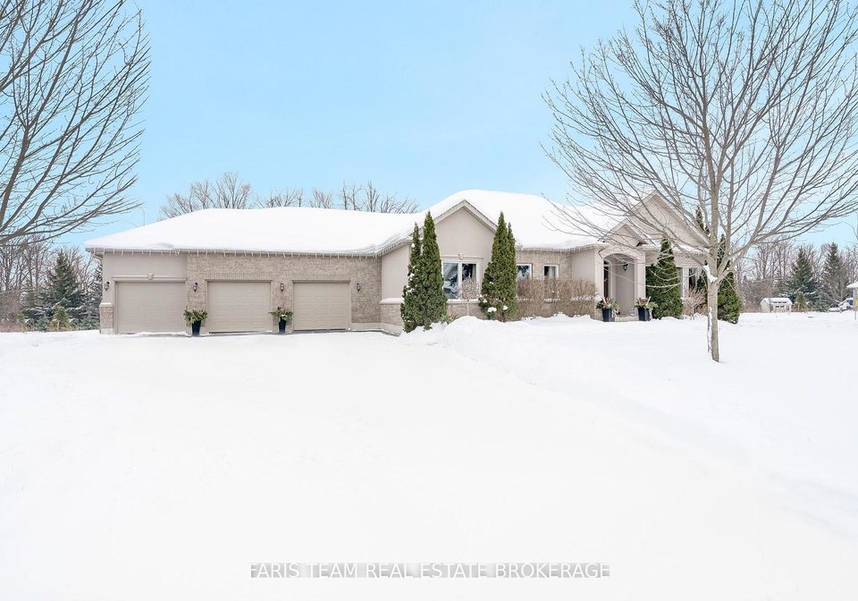 64-red-oak-crescent-oro-medonte-ontario-s12736676