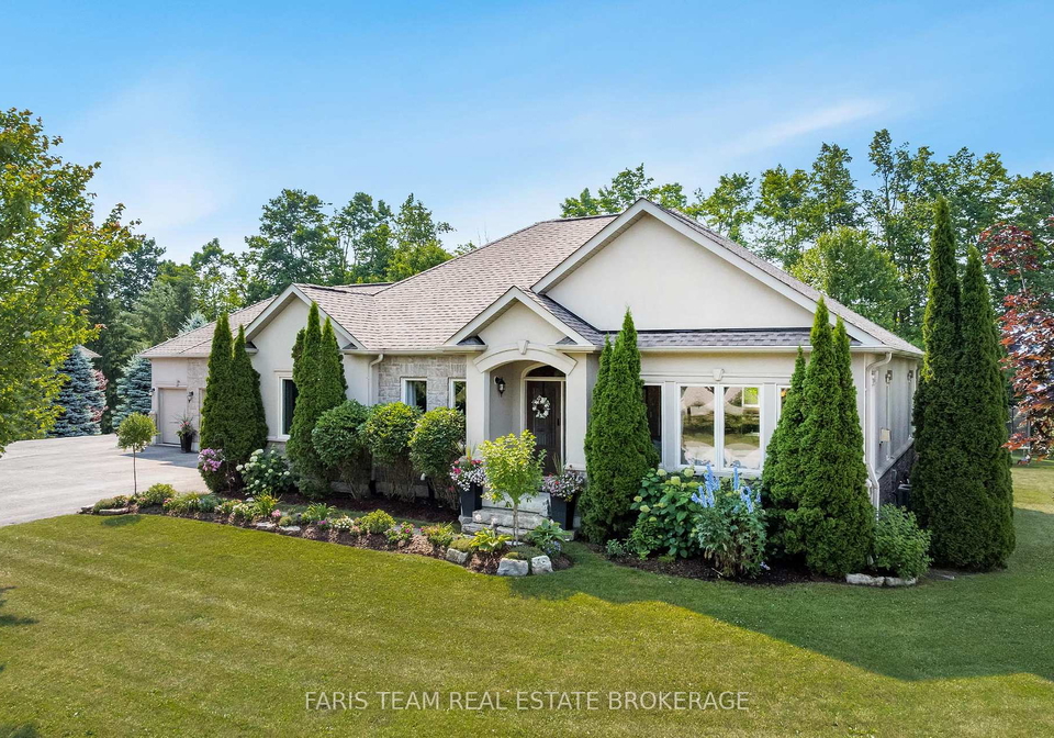 64-red-oak-crescent-oro-medonte-ontario-s12736676