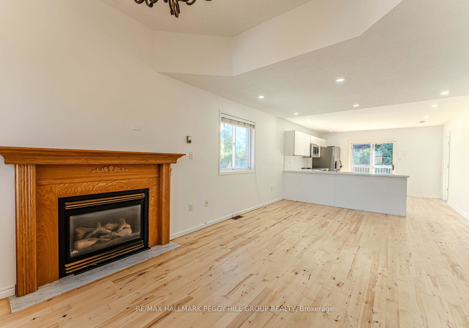 9-kestrel-court-barrie-ontario-s12739482