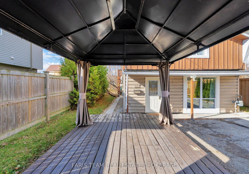 3-courtland-street-orillia-ontario-s12740528