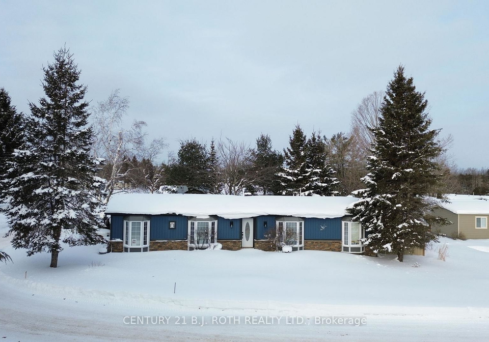 1-maple-crescent-oro-medonte-ontario-s12740580