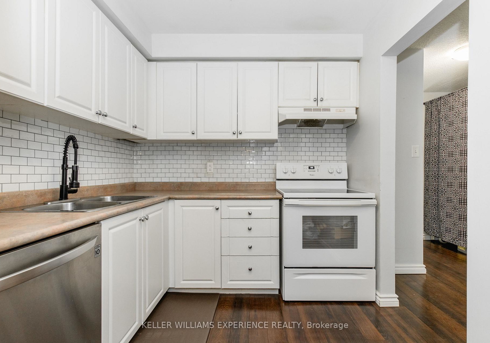 49-burns-circle-barrie-ontario-s12742706