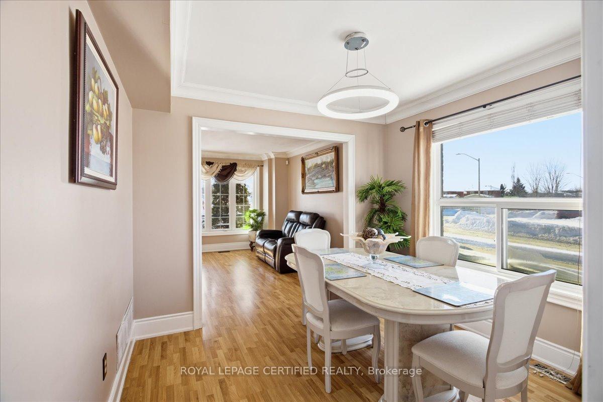 154-country-lane-barrie-ontario-s12743012