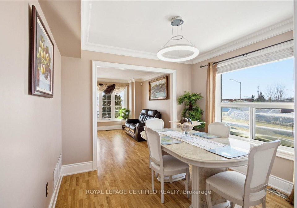 154-country-lane-barrie-ontario-s12743012