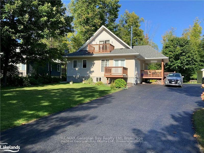 139-nw-trout-lane-tiny-ontario-s12743234