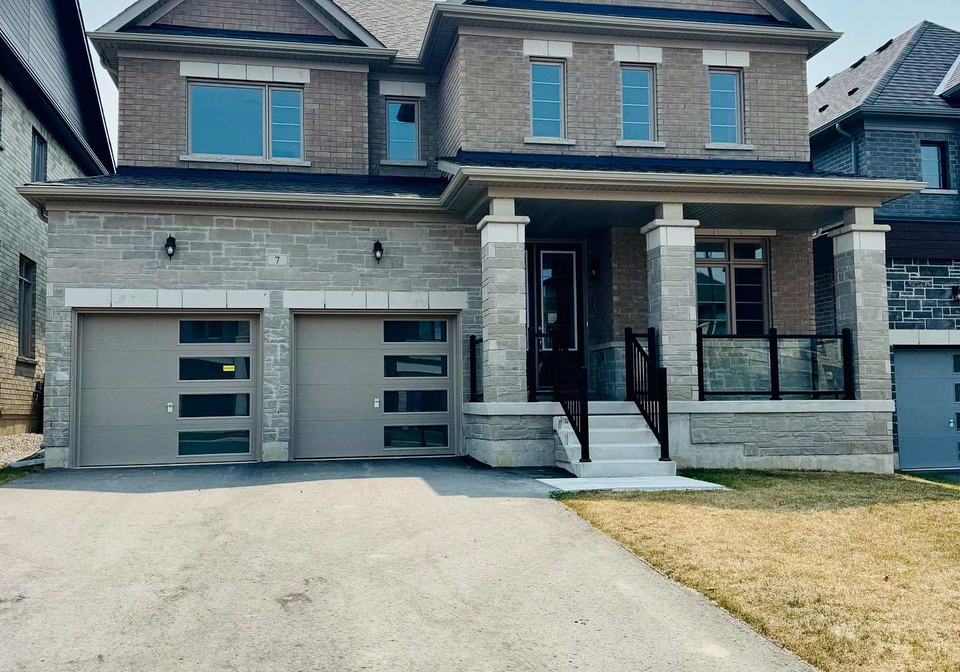 7-daffodil-road-springwater-ontario-s12743640