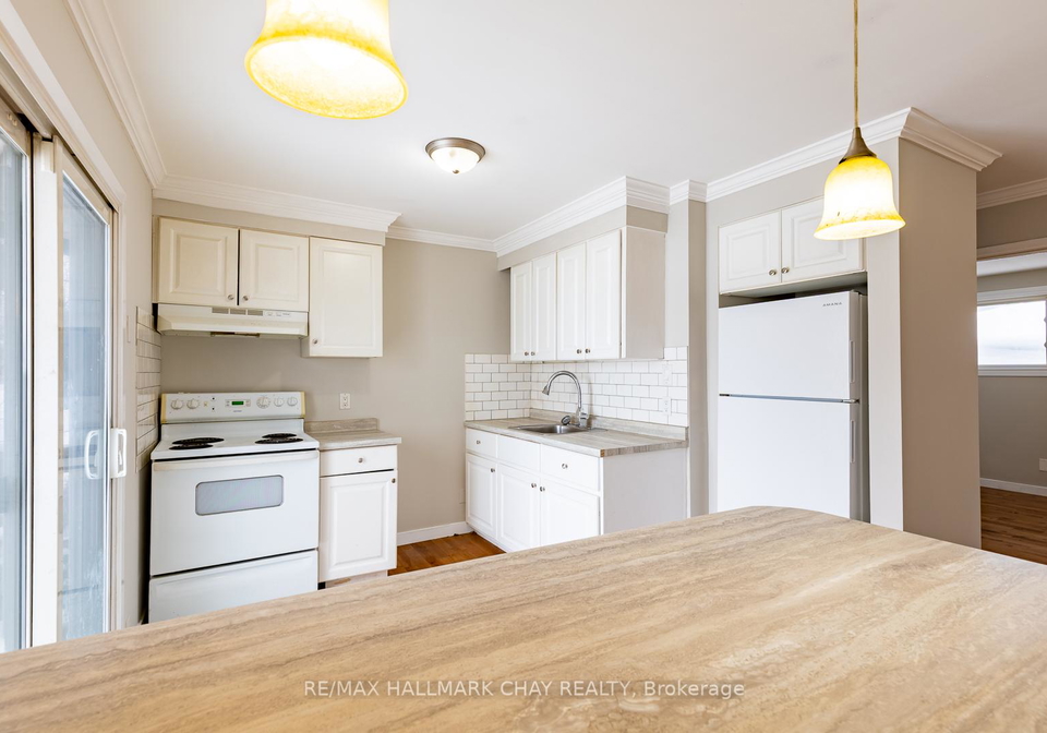 209-oxford-street-orillia-ontario-s12744944