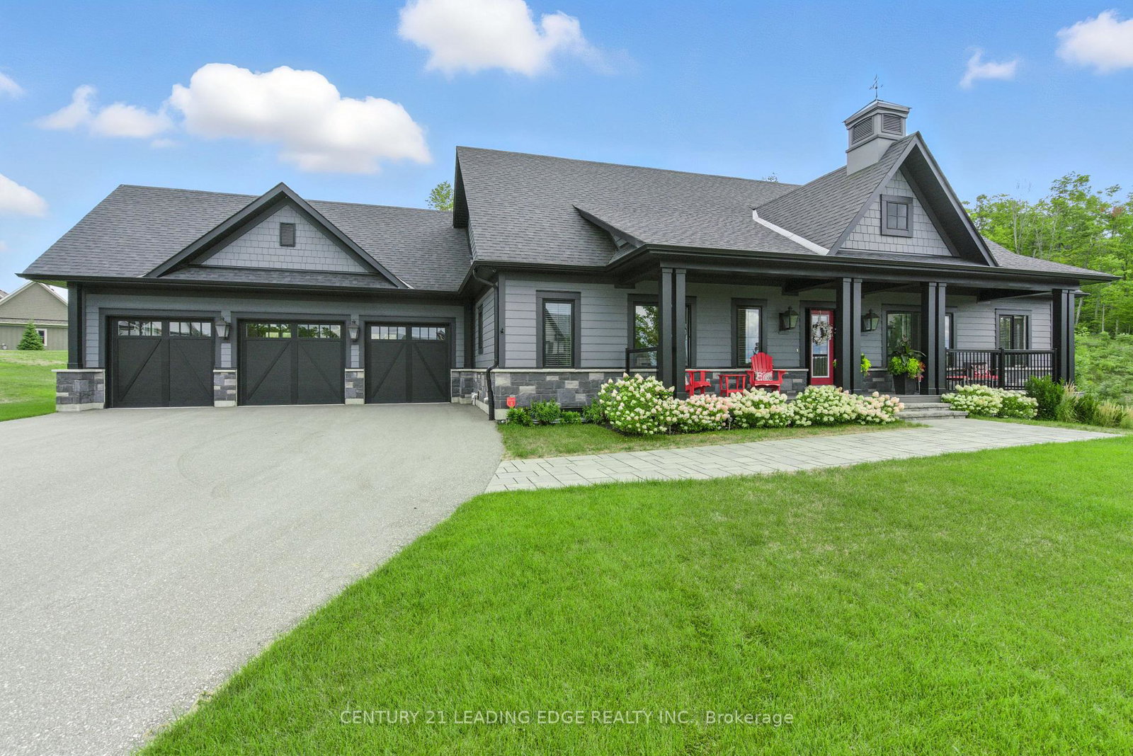 43-thoroughbred-drive-oro-medonte-ontario-s12744958