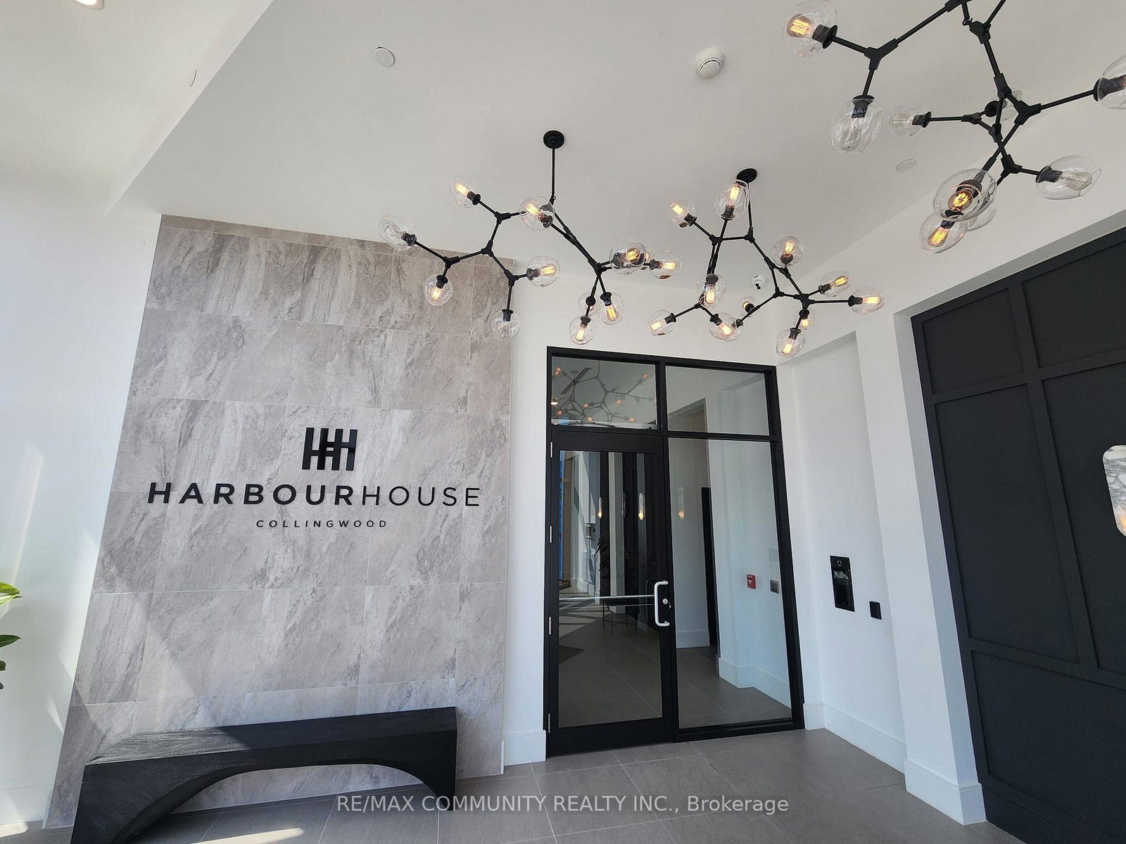 31-huron-street-collingwood-ontario-s12745018