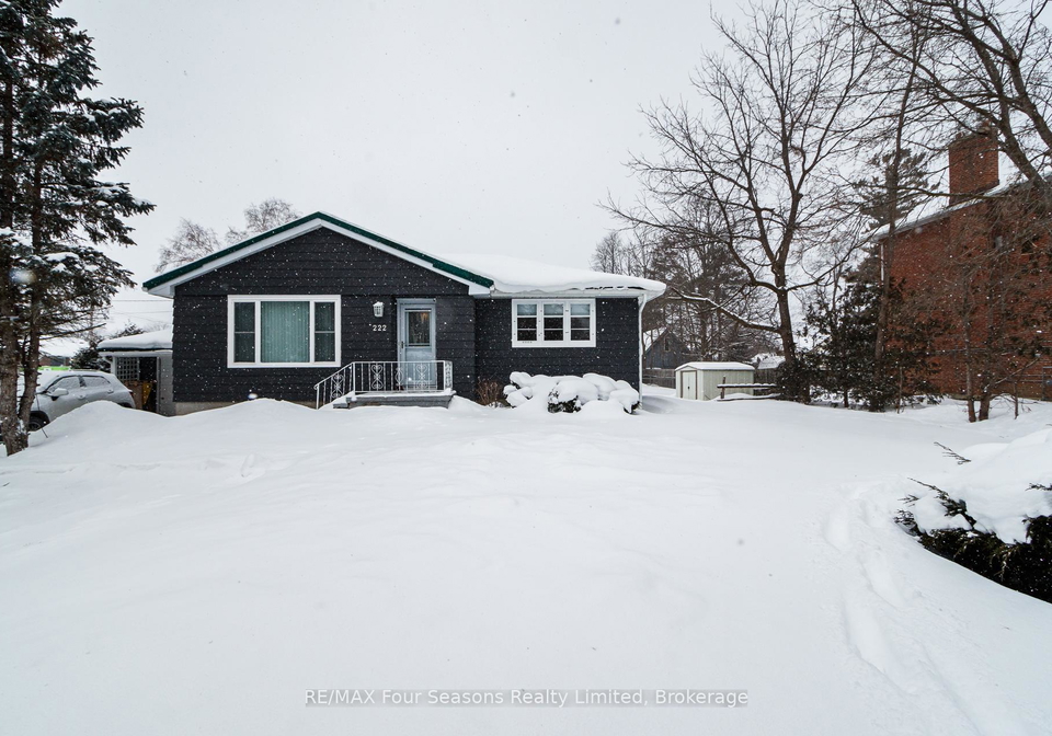 222-charles-street-clearview-ontario-s12745072