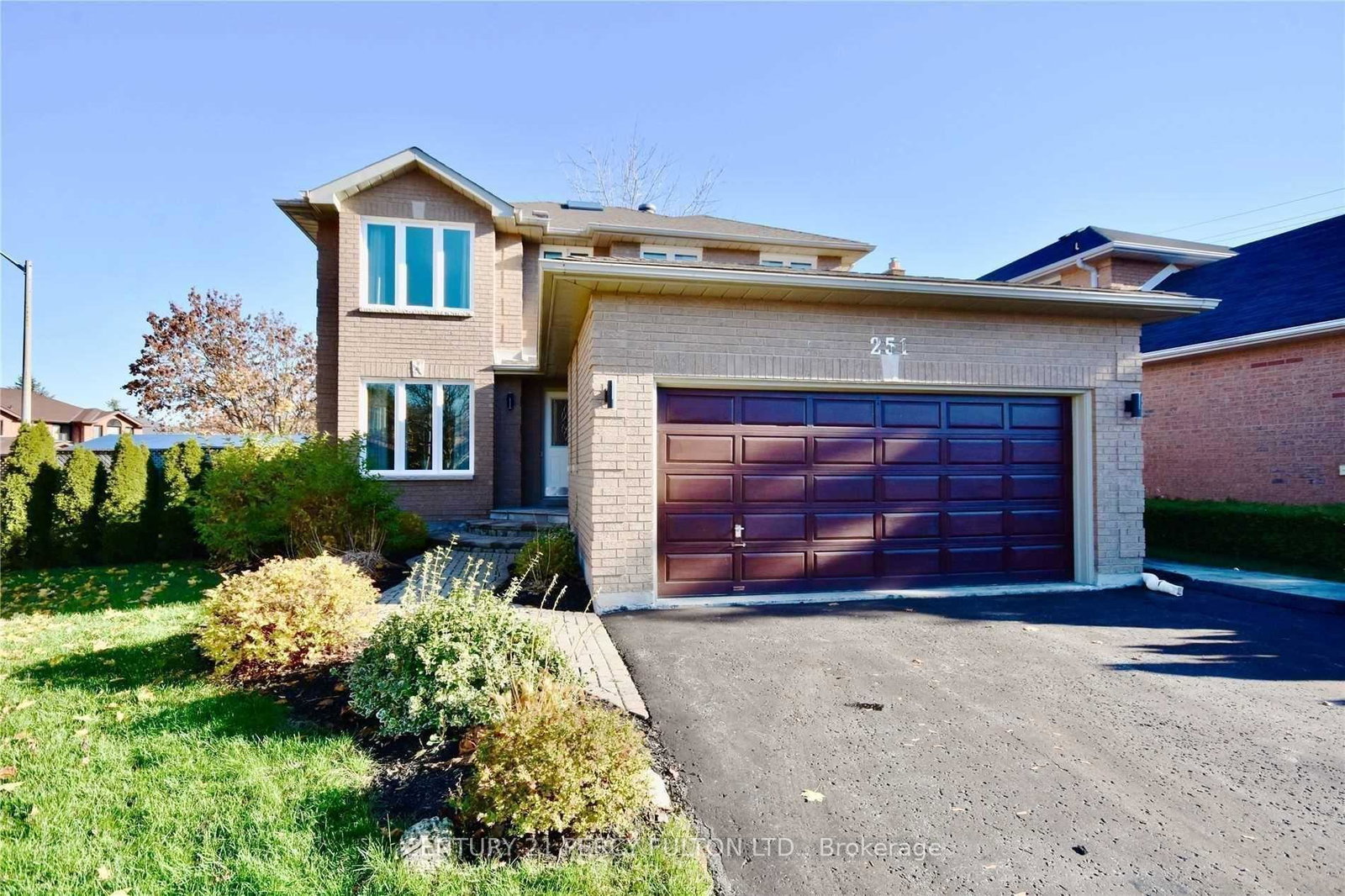 251-livingstone-street-w-barrie-ontario-s12747076