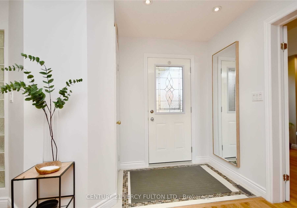 251-livingstone-street-w-barrie-ontario-s12747076