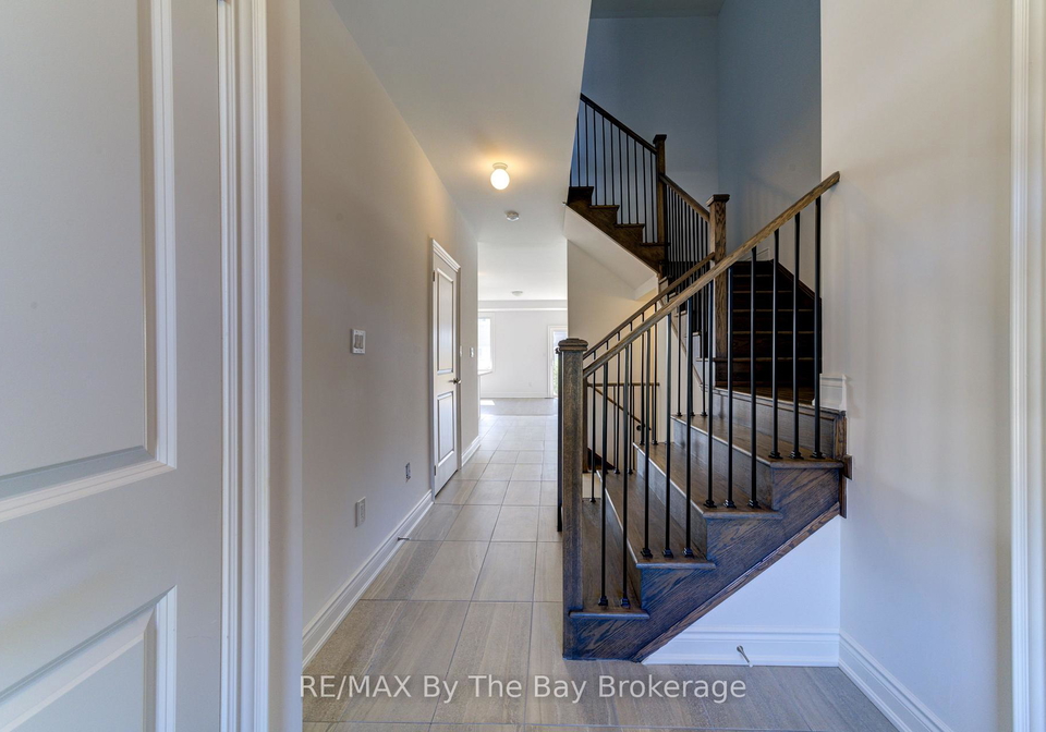 42-lisa-street-wasaga-beach-ontario-s12752118
