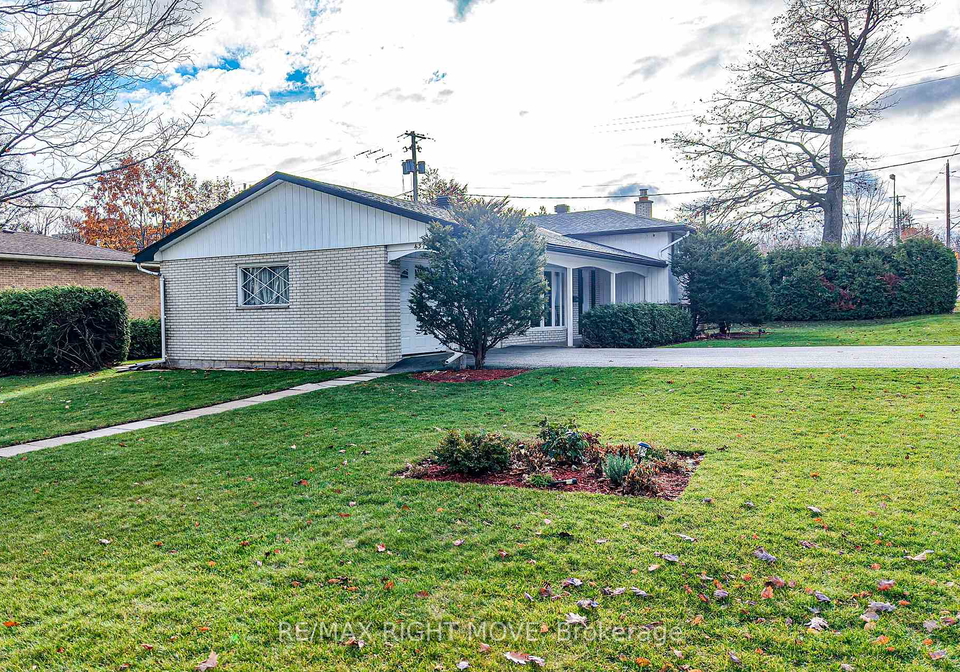 437-highland-avenue-orillia-ontario-s12752132