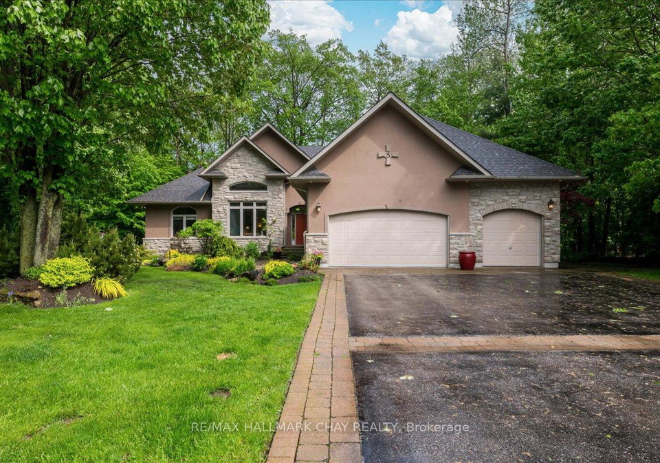 5-timber-court-springwater-ontario-s12752516