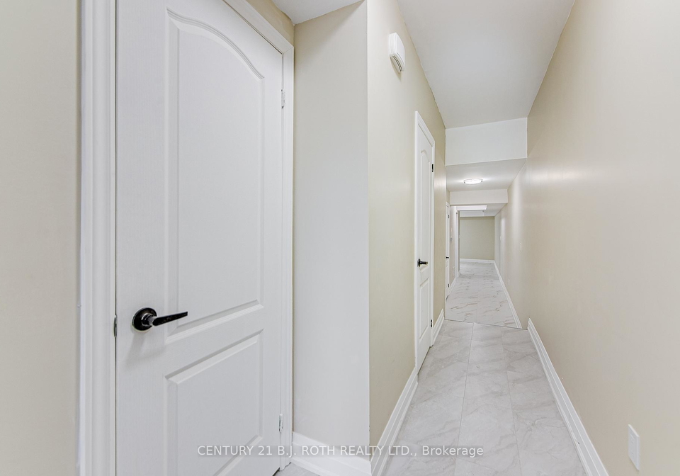 82-peel-street-barrie-ontario-s12754942