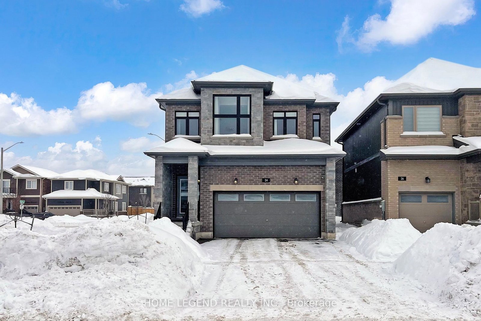 24-lally-terrace-barrie-ontario-s12755688