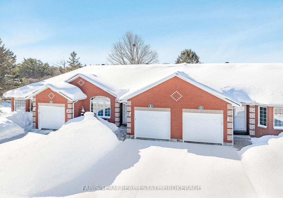 90-thompsons-road-penetanguishene-ontario-s12756542