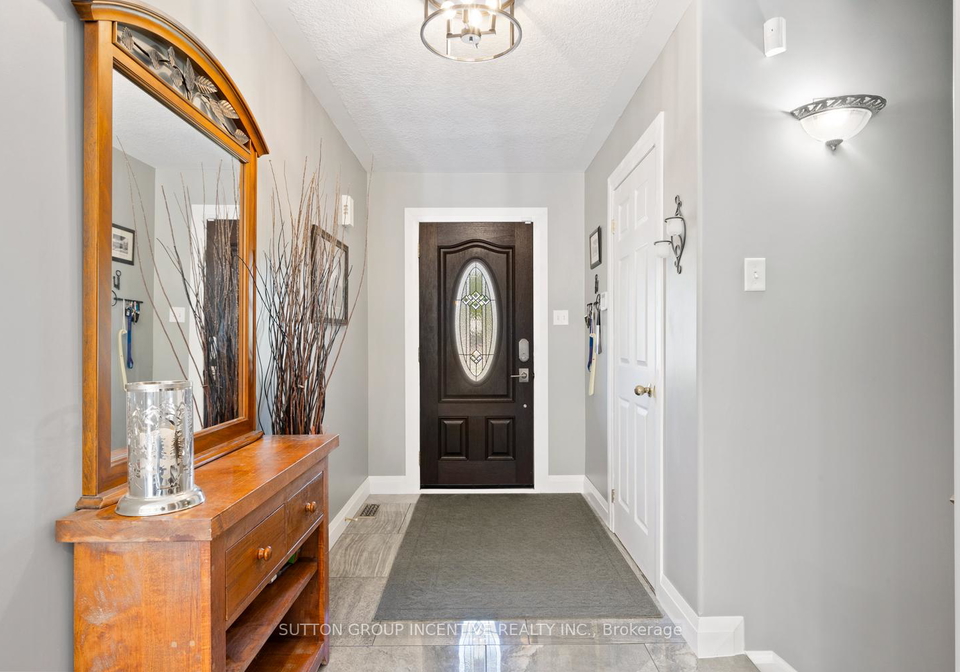 1277-sunnidale-road-springwater-ontario-s12759654