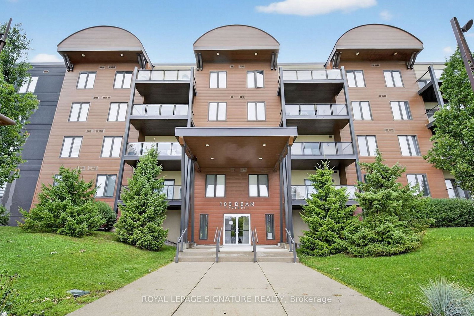 100-dean-avenue-barrie-ontario-s12762634