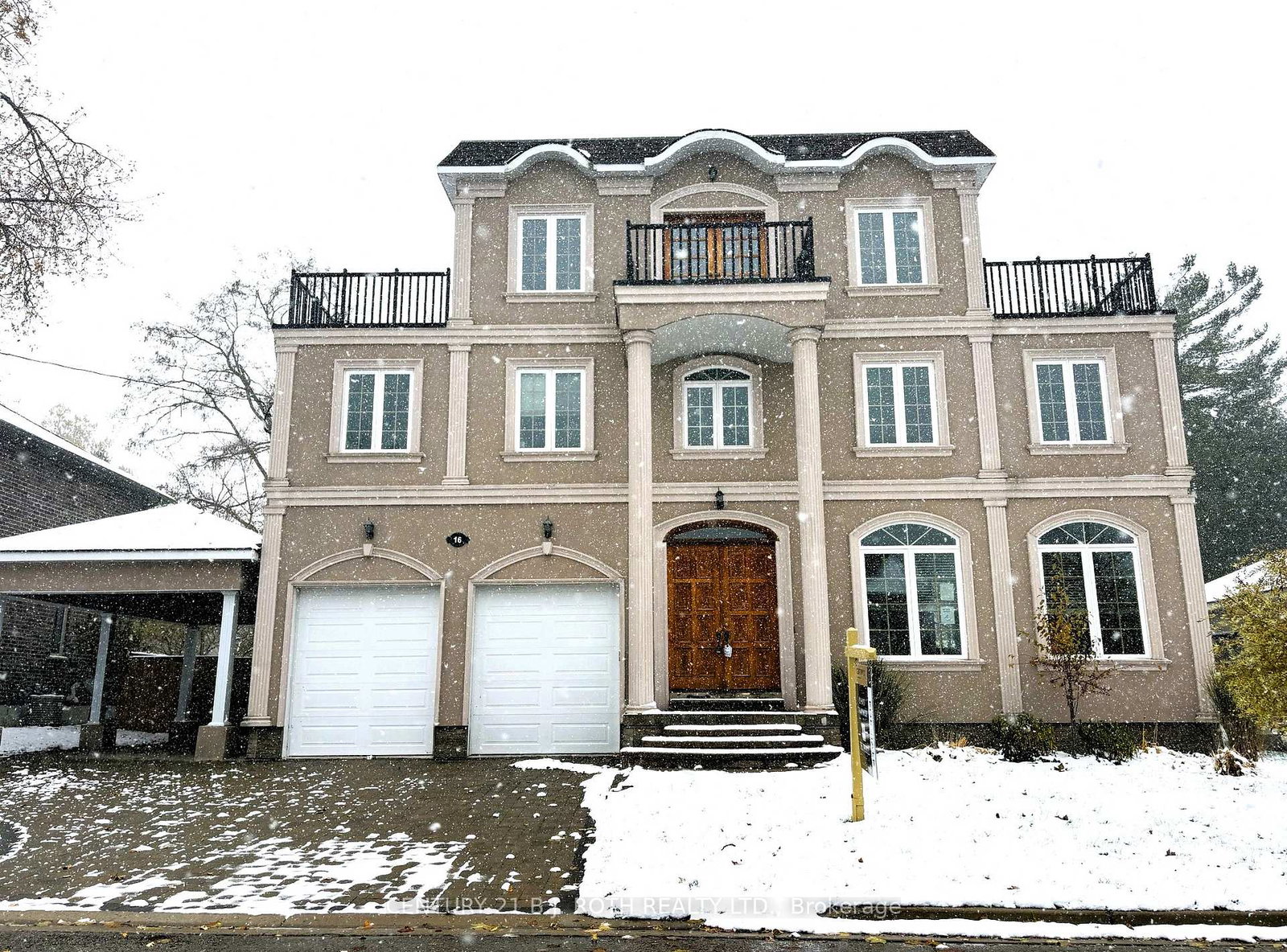 16-gray-lane-barrie-ontario-s12763840