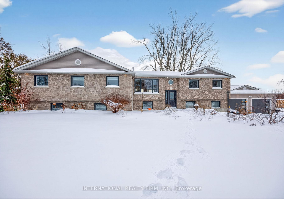 1563-15-16-side-road-e-oro-medonte-ontario-s12763906